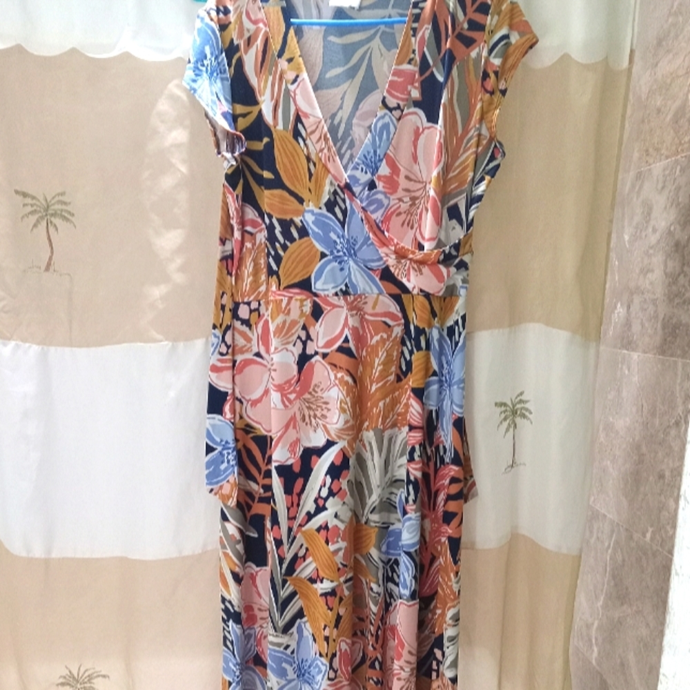 Multi-colored midi dress.